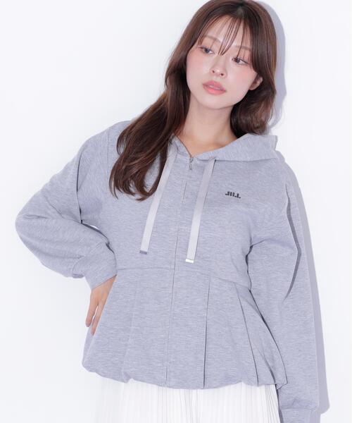 JILL by JILL STUART（ジルバイジルスチュアート）の「バルーンペプラムフーディー（その他アウター・レディース・ピンク/グレー/ホワイト・FREE）」の12枚目の写真