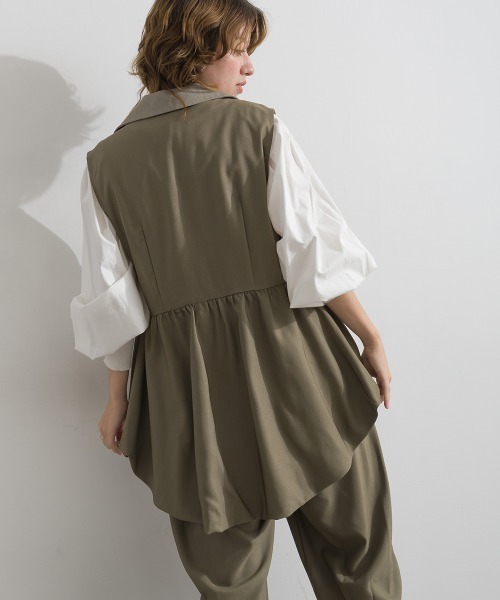 Material(Avenue)(マテリアル)の「【Material】デニム風ツイル バルーンペプラム テーラードカラー アシンメトリー ジレ セットアップ可(その他アウター・レディース・ブラック/カーキ系/インディゴブルー・FREE)」の10枚目の写真