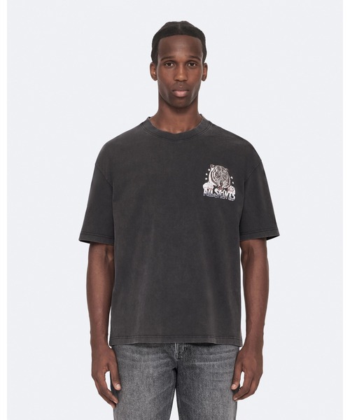 ALLSAINTS(オールセインツ)の「TIGERESS RELAXED GRAPHIC T-SHIRT | TIGRESS リラックス グラフィック Tシャツ(Tシャツ/カットソー・メンズ・ブラック・S/XS/XL/L/M)」の1枚目の写真