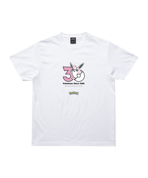 ZOZOSPOT(ゾゾスポット)の「Pokemon 30th Anniversary 1025 T-shirt 「プクリン」(Tシャツ/カットソー・レディース・ホワイト・SMALL/110cm/120cm/130cm/140cm/150cm/160cm/MEDIUM/LARGE/X-LARGE/XX-LARGE/XXX-LARGE/100cm)」の1枚目の写真