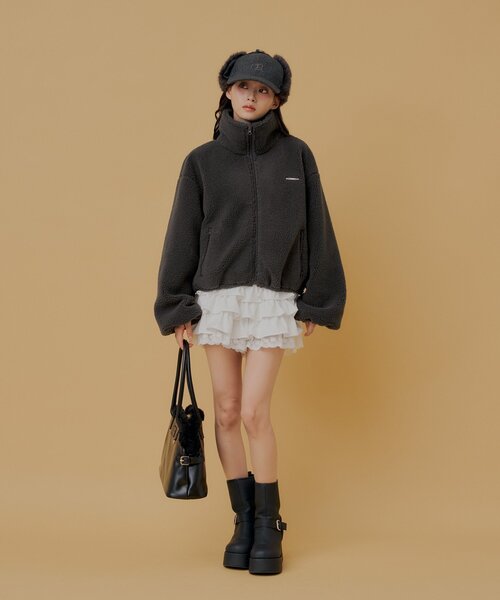Chico(チコ)の「フリルティアードショートパンツ(スカート・レディース・ベージュ/ホワイト/ブラック・SMALL/MEDIUM)」の5枚目の写真