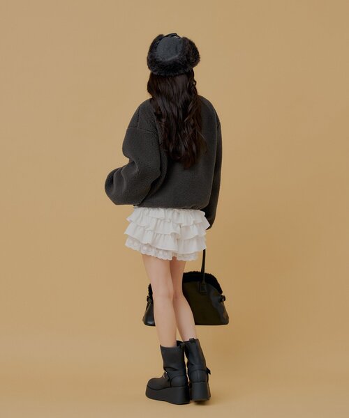 Chico(チコ)の「フリルティアードショートパンツ(スカート・レディース・ベージュ/ホワイト/ブラック・SMALL/MEDIUM)」の6枚目の写真