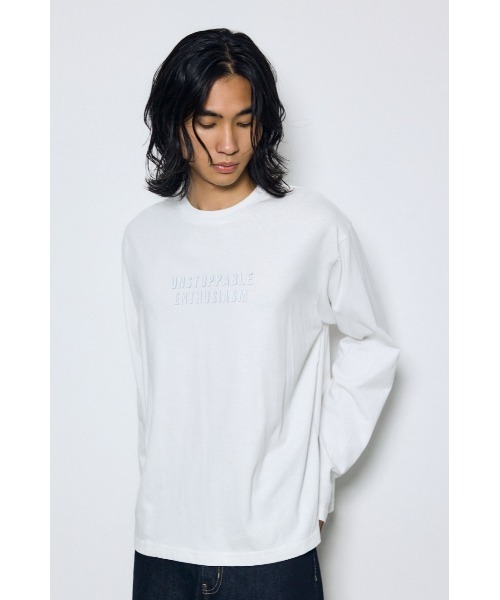 AZUL by moussy(アズールバイマウジー)の「配色厚盛ラバープリントロンT 秋服 冬服 春服 ロゴT(Tシャツ/カットソー・メンズ・グレー/ブラウン/ブラック/ホワイト・LARGE/MEDIUM)」の12枚目の写真