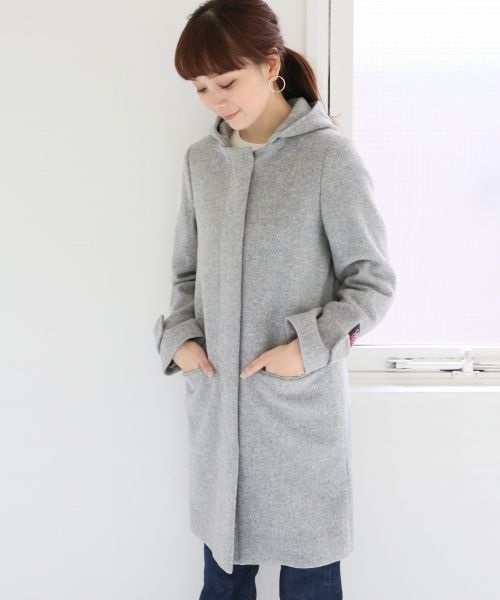 A part by（アパートバイ）の「casheepフード/ノーカラーコート 727645 （その他アウター・レディース・グレー/キャメル/ネイビー・MEDIUM/LARGE）」の14枚目の写真