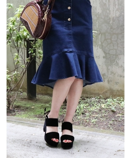 dazzlin（ダズリン）の「ベロアスクエアトゥサンダル（サンダル・レディース・ピンク/ブラウン/ブラック・LARGE/MEDIUM）」の7枚目の写真