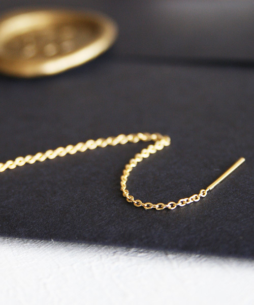 VitaFelice(ヴィータフェリーチェ)の「ロングチェーンピアス(ピアス(両耳用)・レディース・シルバー/ゴールド・FREE)」の5枚目の写真