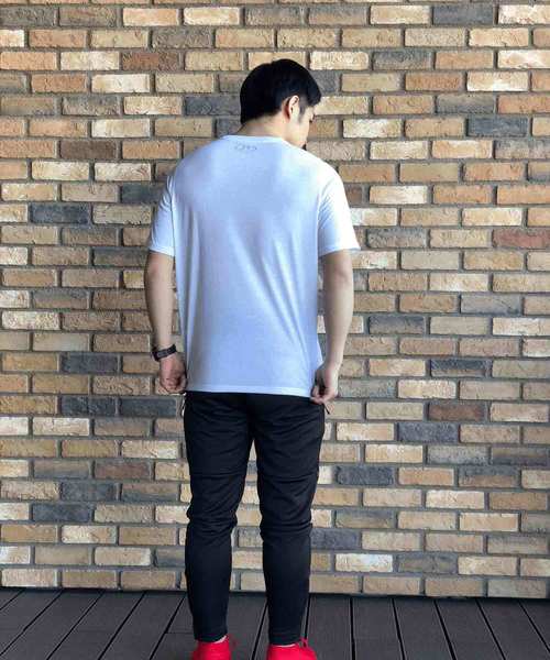 UNDER ARMOUR（アンダーアーマー）の「メンズ トレーニング半袖Tシャツ / スレッドボーン半袖Tシャツ（Tシャツ/カットソー・メンズ・ライトブルー/ライトグリーン/ホワイト/レッド/グレー/ライトグレー/ブラック系その他/ブラック・XL/L/S/M/3XL/4XL/XXL）」の10枚目の写真