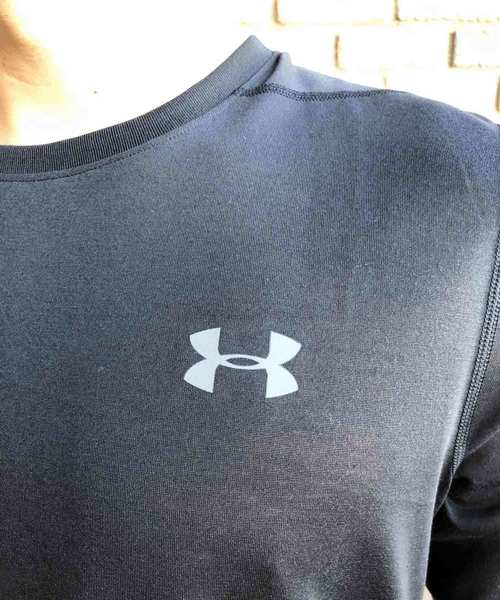 UNDER ARMOUR（アンダーアーマー）の「メンズ トレーニング半袖Tシャツ / スレッドボーン半袖Tシャツ（Tシャツ/カットソー・メンズ・ライトブルー/ライトグリーン/ホワイト/レッド/グレー/ライトグレー/ブラック系その他/ブラック・XL/L/S/M/3XL/4XL/XXL）」の16枚目の写真