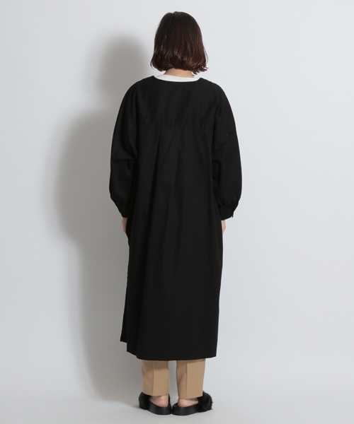 niko and...（ニコアンド）の「[DAILY SERIES]綿ツイル前開きワークワンピコート（ワンピース・レディース・ブラック/ベージュ/オレンジ/グリーン・MEDIUM/LARGE）」の11枚目の写真
