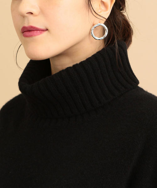 BEAUTY&YOUTH UNITED ARROWS（ビューティーアンドユースユナイテッドアローズ）の「BY∴ ウールカシミヤ ルーズタートルネックニット（ニット/セーター・レディース・パープル/ブラック/オフホワイト/ナチュラル/その他1・FREE）」の6枚目の写真