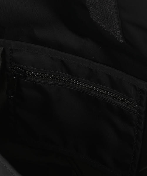 Gramicci(グラミチ)の「Gramicci(グラミチ)別注ナイロンショルダーバッグ(ショルダーバッグ・メンズ・ブラック/ターコイズブルー・FREE)」の9枚目の写真