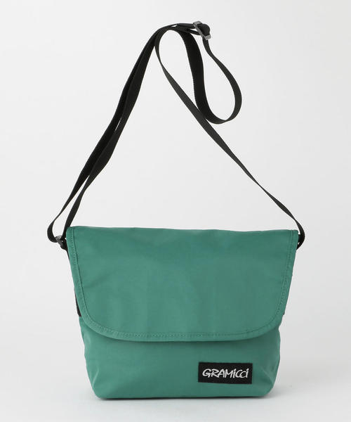 Gramicci(グラミチ)の「Gramicci(グラミチ)別注ナイロンショルダーバッグ(ショルダーバッグ・メンズ・ブラック/ターコイズブルー・FREE)」の12枚目の写真