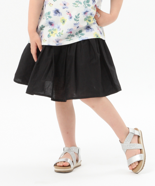 GLOBAL WORK（グローバルワーク）の「【キッズ】ギャザースカート(無地)/816887（スカート・キッズ・ブルー/グリーン/ライトピンク/パープル系その他5/イエロー/ブラック/オレンジ/ライトブルー/ベージュ/カーキ・X-LARGE/LARGE/SMALL/XX-LARGE/MEDIUM）」の2枚目の写真