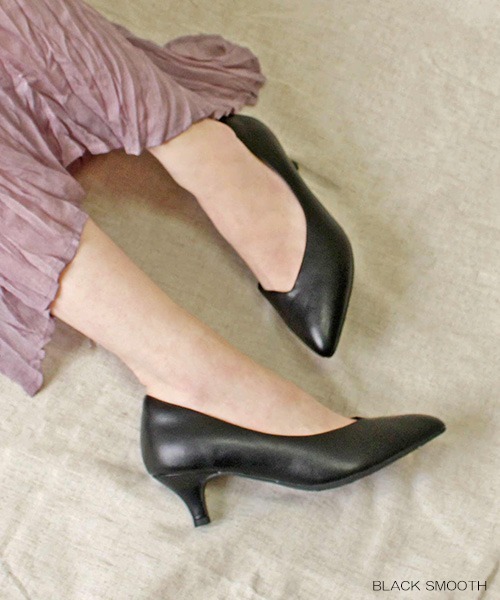 RANDA（ランダ）の「ストレスフリー/サイドオープンパンプス（パンプス・レディース・ブラック系その他/ブラック系その他2/ベージュ/パープル/シルバー/ブルー/グレー/グリーン・21.5/22/22.5/23/23.5/24/24.5/25/25.5/21）」の3枚目の写真