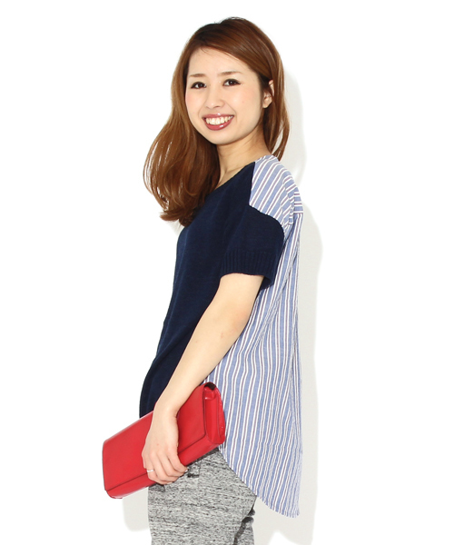 Ray BEAMS(レイビームス)の「○Ray BEAMS / サッカーストライプ 切替プルオーバー(その他トップス・レディース・オフホワイト/ネイビー・ONE SIZE)」の1枚目の写真