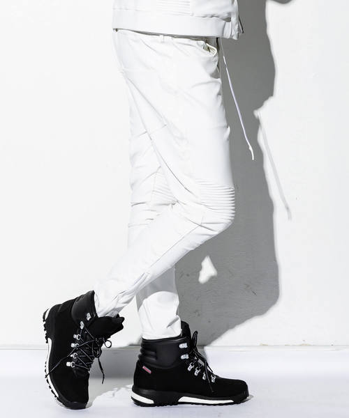 hummel（ヒュンメル）の「hummel(ヒュンメル)カルゼパンツ（スウェットパンツ・メンズ・ホワイト/ブラック/ベージュ・SMALL/MEDIUM/LARGE）」の5枚目の写真