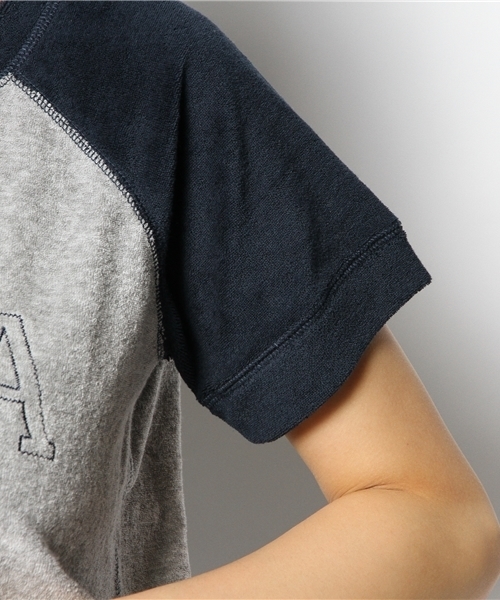 Ray BEAMS（レイビームス）の「○Ray BEAMS / パイルロゴ ラグランプルオーバー（Tシャツ/カットソー・レディース・オフホワイト/シルバー・ONE SIZE）」の7枚目の写真