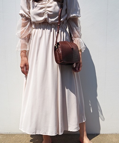 LE VERNIS（ル・ベルニ）の「エンボスシェルバッグ（ショルダーバッグ・レディース・ブラック/ブラウン・FREE）」の7枚目の写真