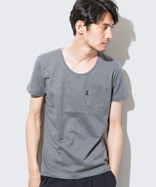 AKM Contemporary（エイケイエムコンテンポラリー）の「【AKM Contemporary】クルーネックスラブポケTEE（Tシャツ/カットソー・メンズ・ネイビー/ブラック/グレー/ホワイト・SMALL/MEDIUM/LARGE）」の3枚目の写真