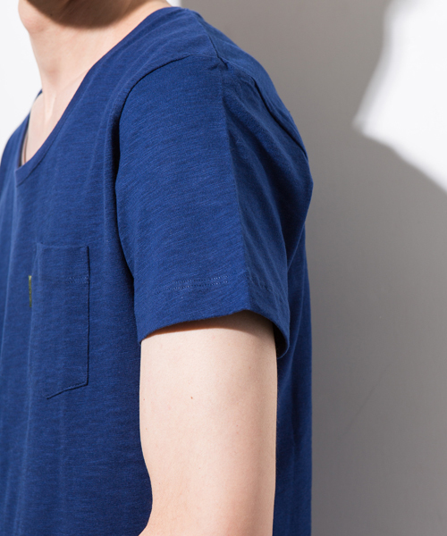 AKM Contemporary（エイケイエムコンテンポラリー）の「【AKM Contemporary】クルーネックスラブポケTEE（Tシャツ/カットソー・メンズ・ネイビー/ブラック/グレー/ホワイト・SMALL/MEDIUM/LARGE）」の21枚目の写真