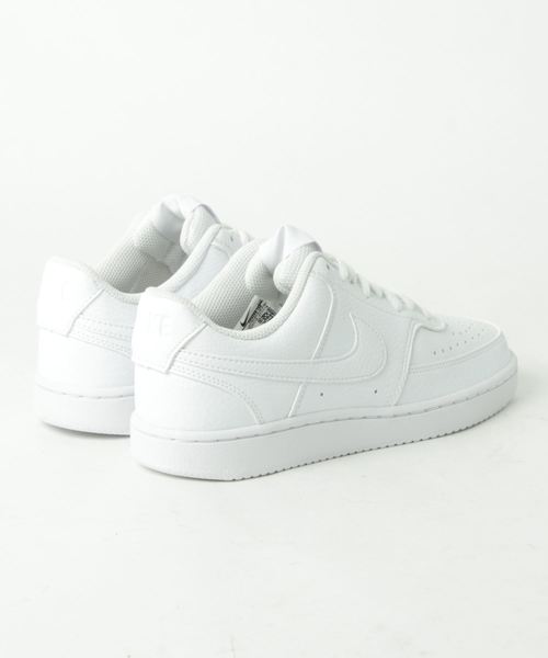 NIKE（ナイキ）の「NIKE ナイキ W COURT VISION LOW SL ウィメンズ コートビジョン LOW SL CD5435-100 ABC-MART限定 *100WHT/WHT（スニーカー・レディース・ホワイト系その他・22.5cm/23.5cm/24.5cm/25.5cm/23.0cm/24.0cm/25.0cm/26.0cm/22.0cm）」の2枚目の写真