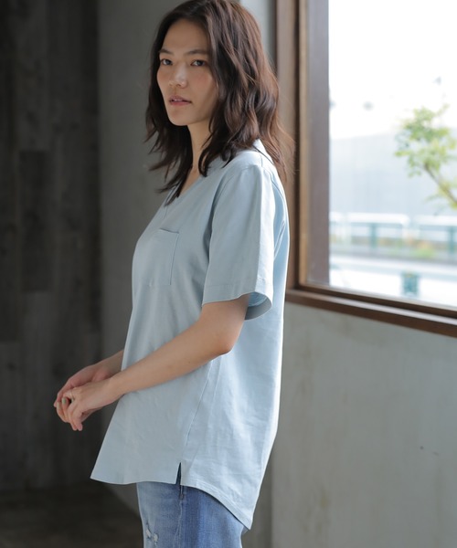 AMERICAN HOLIC（アメリカンホリック）の「18col.Ｖネックポケット付半袖カットプルオーバー（Tシャツ/カットソー・レディース・ベージュ/ブラック/ライトベージュ/サックスブルー/オレンジ/モカ/ピンクベージュ/ブラウン/ピンク/ライトグレー/グリーン/ネイビー/チャコールグレー/オフホワイト/イエロー・M/S/L）」の11枚目の写真