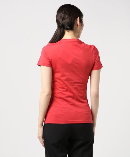 Reebok(リーボック)の「GS トレース デルタ Tシャツ / Graphic Series Crew Tee(Tシャツ/カットソー・レディース・レッド/ピンクベージュ/グレー・SMALL/MEDIUM/LARGE/X-LARGE)」の4枚目の写真