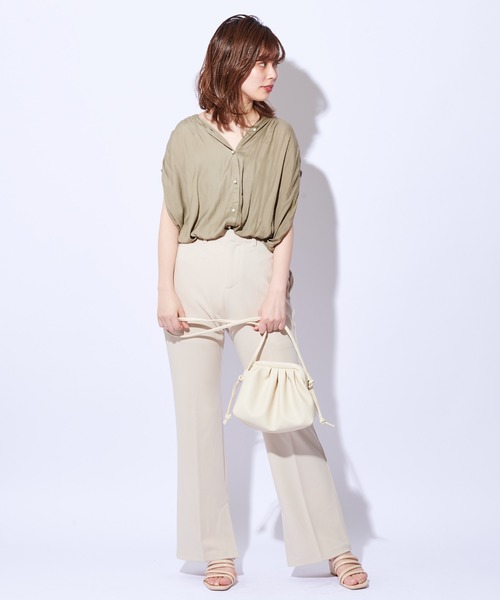 natural couture（ナチュラルクチュール）の「インサイドスリットカットパンツ（その他パンツ・レディース・アイボリー/ブラウン・L/S/M）」の4枚目の写真