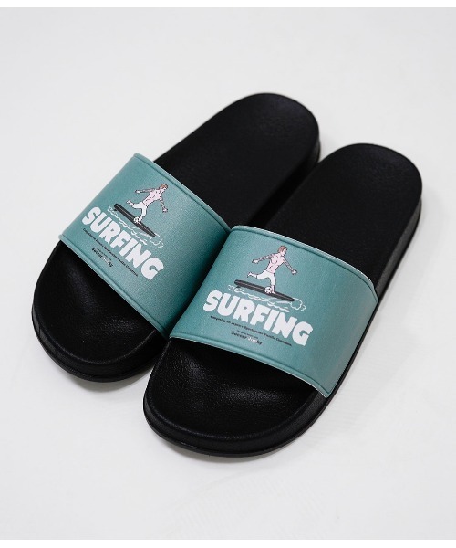 JUNRED（ジュンレッド）の「【Soccer Junky/サッカージュンキー】コラボシャワーサンダル（スリッポン・メンズ・ホワイト/グリーン・M/L）」の3枚目の写真