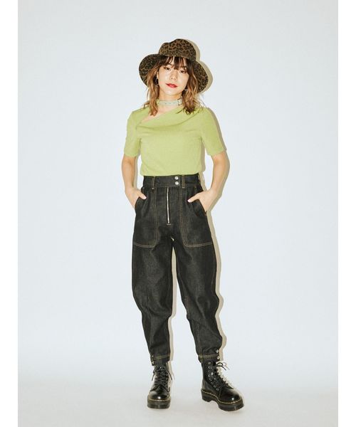 jouetie（ジュエティ）の「ヘムボタンカラーステッチパンツ（その他パンツ・レディース・アイボリー/ブラック・SMALL/MEDIUM）」の12枚目の写真