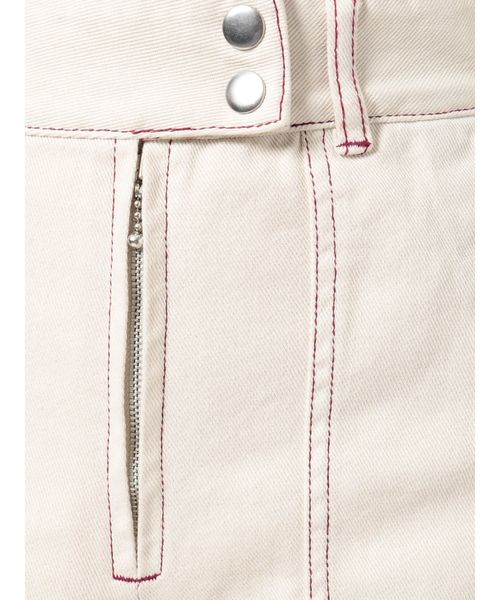 jouetie（ジュエティ）の「ヘムボタンカラーステッチパンツ（その他パンツ・レディース・アイボリー/ブラック・SMALL/MEDIUM）」の8枚目の写真