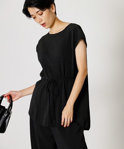 EASY PLEATS TOPS/イージープリーツトップス（Tシャツ