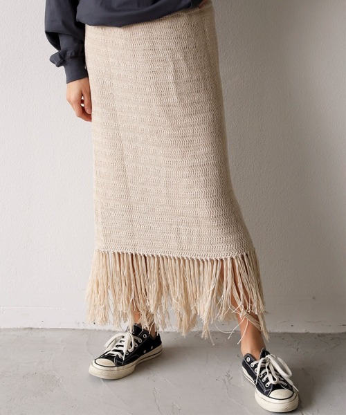 Auntie Rosa Holiday(アンティローザホリデー)の「フリンジ柄編みスカート(スカート・レディース・ブラウン/ナチュラル/ブラック・FREE)」の3枚目の写真