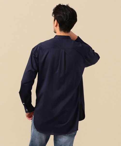 SHIPS（シップス）の「SHIPS: ビッグシルエット 速乾 ジャージー バンドカラー シャツ（シャツ/ブラウス・メンズ・ホワイト/ブルー/ネイビー・MEDIUM/LARGE/SMALL/X-LARGE）」の18枚目の写真