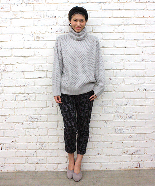 mystic（ミスティック）の「モヘアライクタートルプルオーバー（ニット/セーター・レディース・オフホワイト/グレー/ネイビー/オレンジ・FREE）」の6枚目の写真