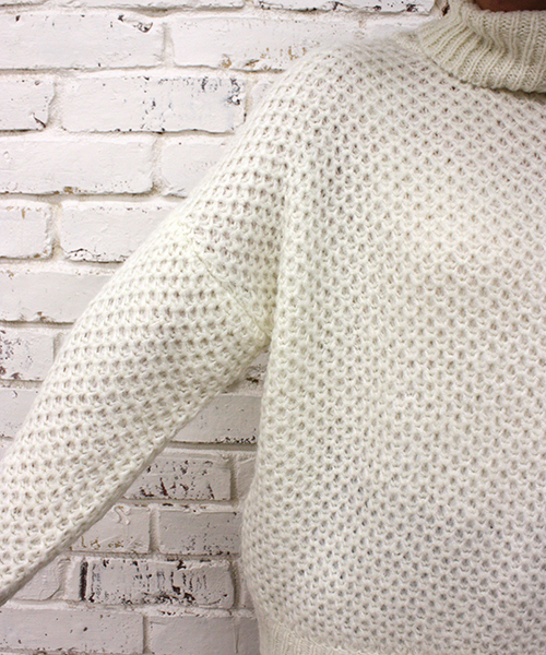 mystic（ミスティック）の「モヘアライクタートルプルオーバー（ニット/セーター・レディース・オフホワイト/グレー/ネイビー/オレンジ・FREE）」の9枚目の写真