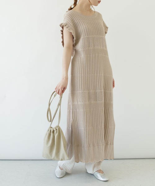 SLURR(スラ―)の「透かし編みサイドスリットロング丈ベスト(ベスト・レディース・ブラック/ベージュ/その他8・FREE)」の18枚目の写真