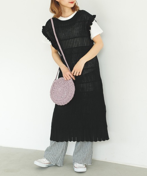 SLURR(スラ―)の「透かし編みサイドスリットロング丈ベスト(ベスト・レディース・ブラック/ベージュ/その他8・FREE)」の16枚目の写真