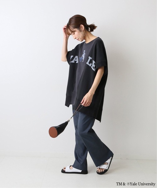 FRAMeWORK（フレームワーク）の「CARREMAN フレアーパンツ