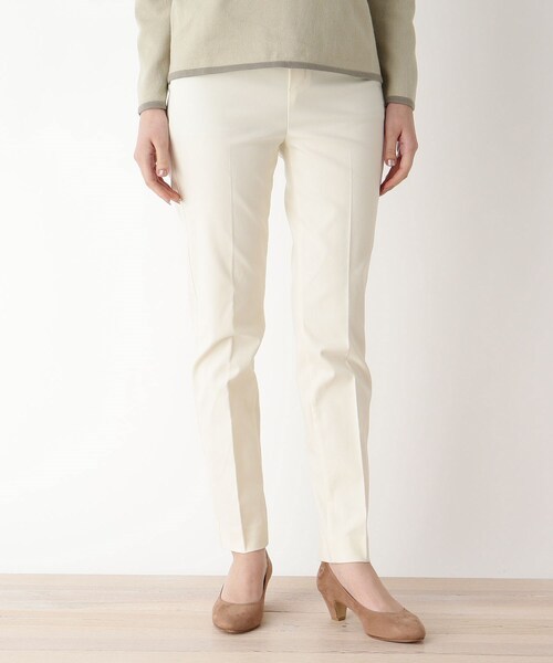 pink adobe（ピンクアドベ）の「◆【S-3L】しなやかFitテーパードパンツ（その他パンツ・レディース・ブラック/アイボリー/ライトパープル/キャメル/ベビーピンク/ブラック系1/黄緑系・44/40/38/42/36）」の2枚目の写真