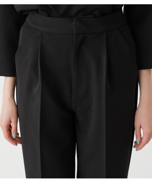 AZUL by moussy（アズールバイマウジー）の「TAPERED PANTS/テーパードパンツ（その他パンツ・レディース・ライトグレー/ブラック・SMALL/MEDIUM）」の12枚目の写真