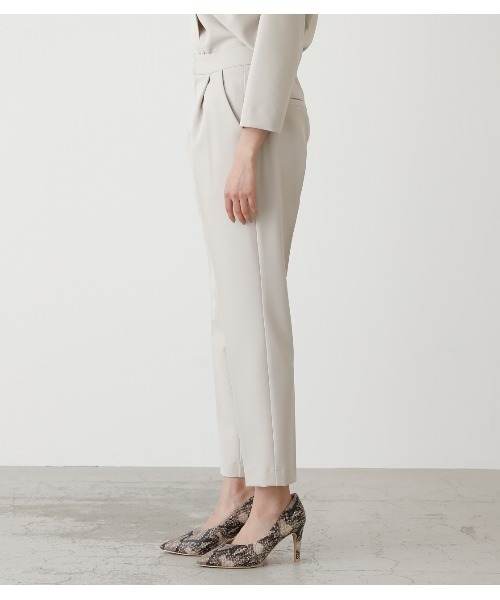 AZUL by moussy（アズールバイマウジー）の「TAPERED PANTS/テーパードパンツ（その他パンツ・レディース・ライトグレー/ブラック・SMALL/MEDIUM）」の18枚目の写真