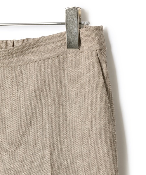 ADAM ET ROPE'（アダムエロペ）の「＜洗える＞【セットアップ対応】ダブルリネンライクイージーフレアパンツ（その他パンツ・レディース・ベージュ/イエロー系その他・38/36）」の10枚目の写真