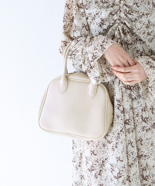 BLUEEAST（ブルーイースト）の「2WAYスクエアボストンバッグ（ボストンバッグ・レディース・ブラック/ブラウン/オフホワイト・FREE）」の20枚目の写真