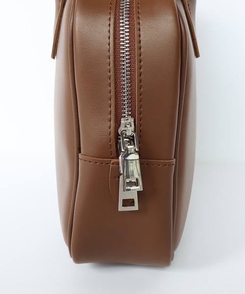 BLUEEAST（ブルーイースト）の「2WAYスクエアボストンバッグ（ボストンバッグ・レディース・ブラック/ブラウン/オフホワイト・FREE）」の12枚目の写真