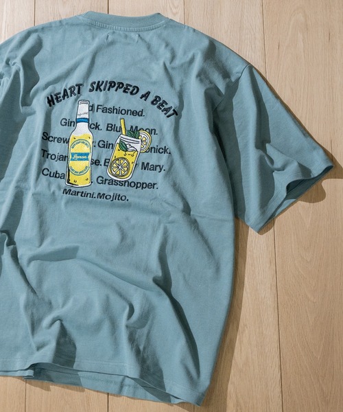 JOHN'S CLOSET（ジョンズクローゼット）の「【a】16/- 天竺バック刺繍クルーネック半袖Tシャツ（Tシャツ/カットソー・メンズ・ブラック/グリーン/ホワイト/ブルー/ベージュ/ブラウン・LARGE/MEDIUM）」の5枚目の写真