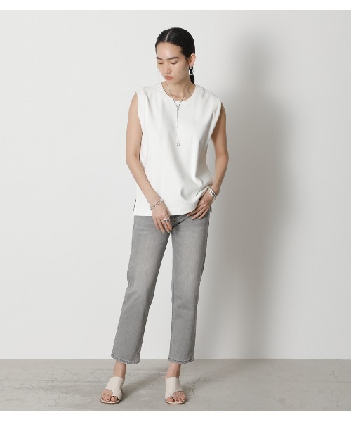 crie conforto(クリーコンフォルト)の「クリーンノースリーブカットソー(タンクトップ・レディース・オフホワイト/ブラウン/ベージュ・FREE)」の15枚目の写真