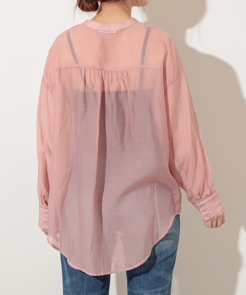 natural couture（ナチュラルクチュール）の「スクエア釦シアーシャツ（シャツ/ブラウス・レディース・オフホワイト/ベージュ/サックスブルー/ピンク/オレンジ・FREE）」の18枚目の写真