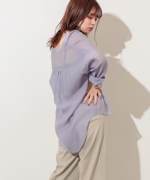 natural couture（ナチュラルクチュール）の「スクエア釦シアーシャツ（シャツ/ブラウス・レディース・オフホワイト/ベージュ/サックスブルー/ピンク/オレンジ・FREE）」の13枚目の写真
