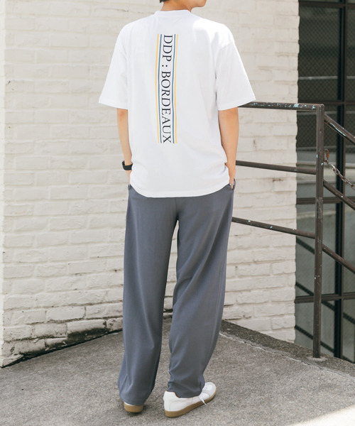 SENSE OF PLACE by URBAN RESEARCH（センスオブプレイスバイアーバンリサーチ）の「DDP×SENSE OF PLACE　『別注』グラフィックアートTシャツ（Tシャツ/カットソー・メンズ・チャコールグレー/ホワイト系その他/アイボリー/ロイヤルブルー/オフホワイト/ホワイト/ダークグレー/ブルー/グレー/グレー系その他・LARGE/MEDIUM）」の5枚目の写真